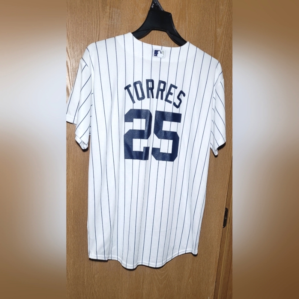 MLB Genuine Merchandise TORRES 25 Jersey Tee Youth XL 18-20 - Picture 2 of 12